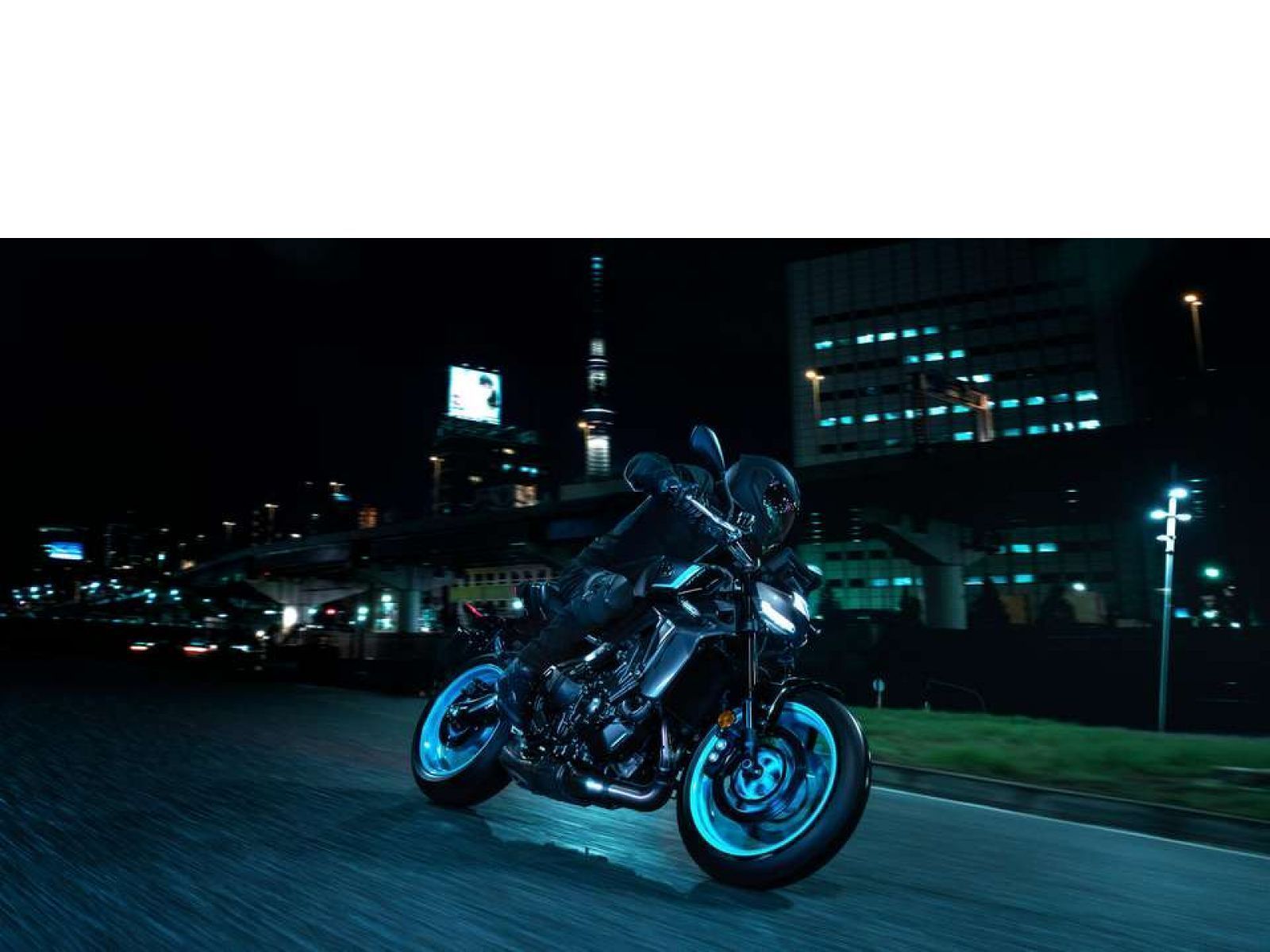 Мотоцикл YAMAHA MT-09 (Midnight Cyan) 2024